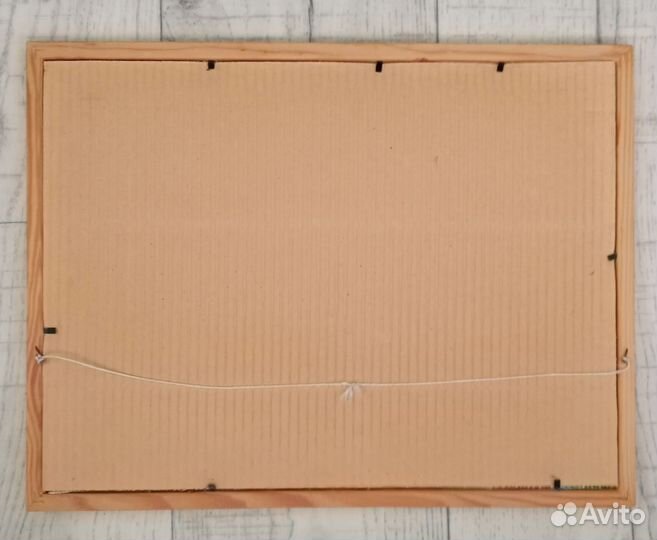 Вышивка в рамке