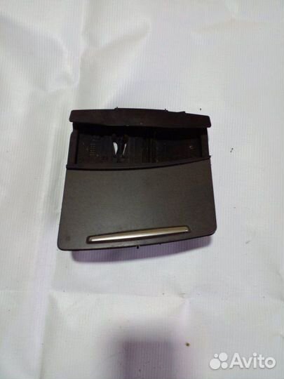 Пепельница прикуриватель Audi Audi A6 C6 2.0 BRE