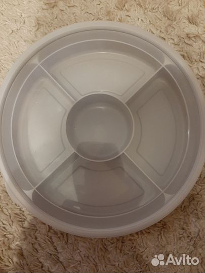 Менажница с крышкой