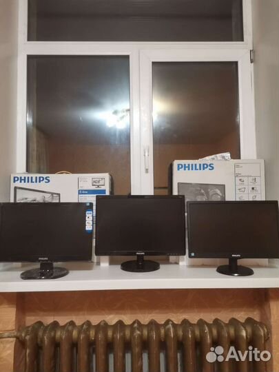 Philips 19 и 20 д, TN, VGA, 1366*768