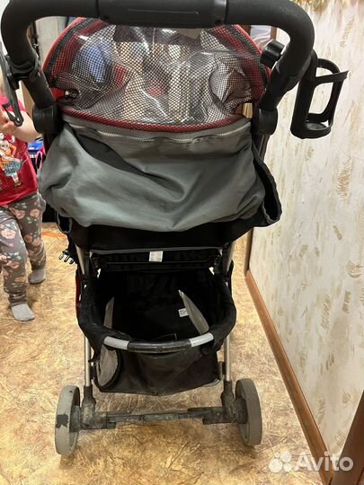 Прогулочная коляска chicco