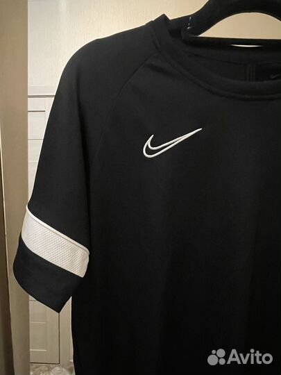 Футболка nike dri fit