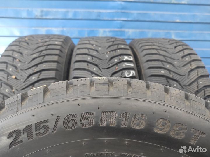 Kumho WinterCraft Ice WI31 215/65 R16 98T
