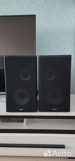 Колонки Edifier R2700