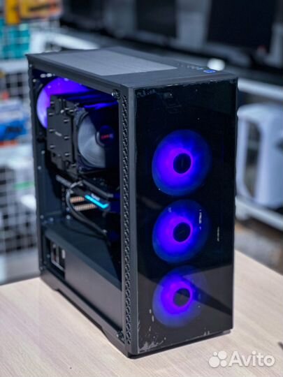Мощный современный комп Intel Core i7 13700K