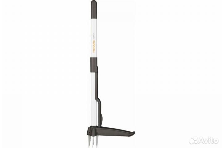 Удалитель сорняков облегченный Fiskars 1020127/139