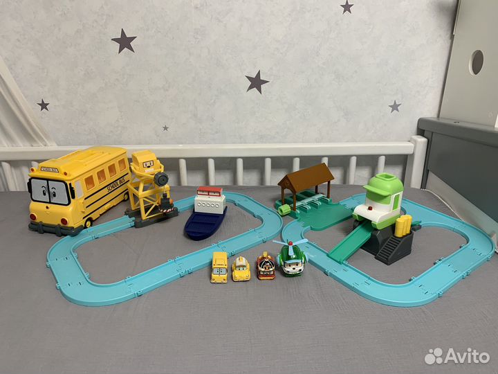 Робокар поли