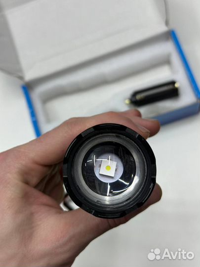 Фонарик светодиодный аккумуляторный