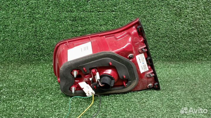 Вставка багажника Kia Sportage Правая