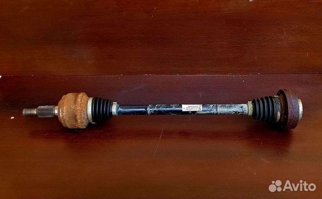 Привод(полуось) задний левый Volkswagen Touareg 1