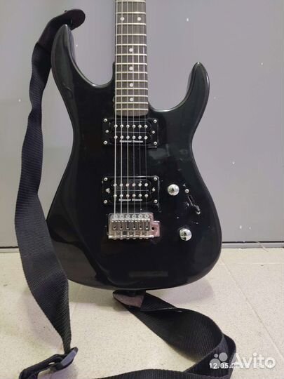 Электрогитара