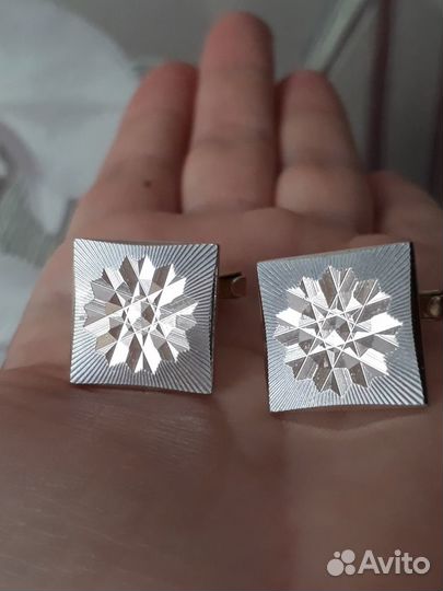 Запонки брошь