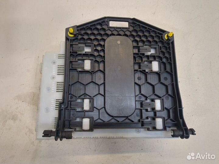 Блок управления бортовой сети Ford Mondeo 4, 2011