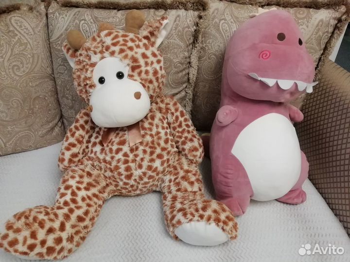 Игрушки мягкие, большие 2шт