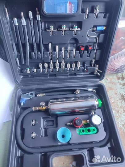 Устройство для чистки форсунок И системы впрыска т