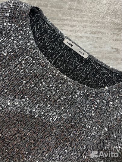 Платье с пайетками