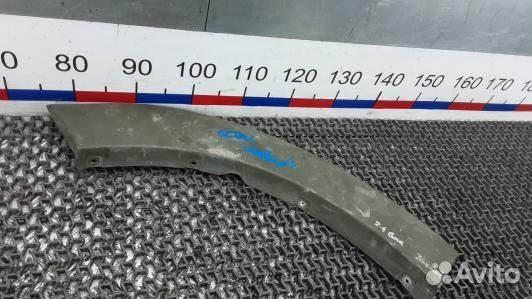 Молдинг крыла заднего правого mitsubishi pajero 4