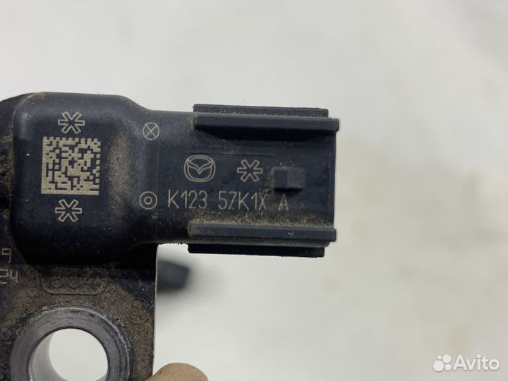 Фронтальный датчик удара Mazda CX-5 KF