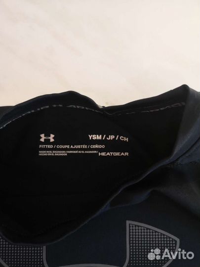 Under armour рашгард 128