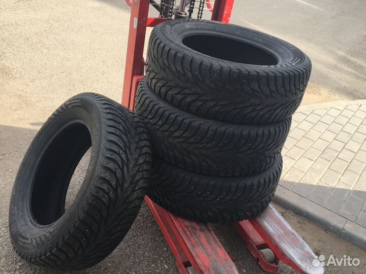 Yokohama Ice Guard Stud IG55 265/60 R18 110T