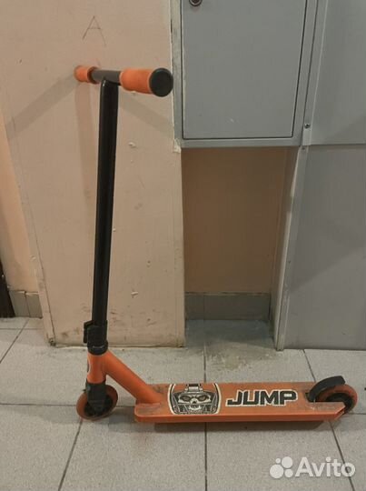 Трюковой самокат jump