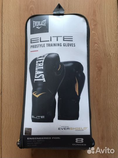 Боксерские перчатки 8 oz (8-12лет)