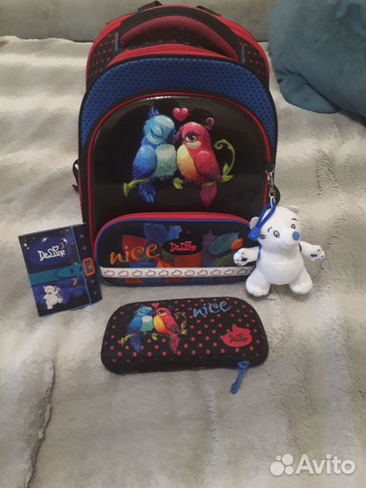 Рюкзак школьный для девочки ортопедический