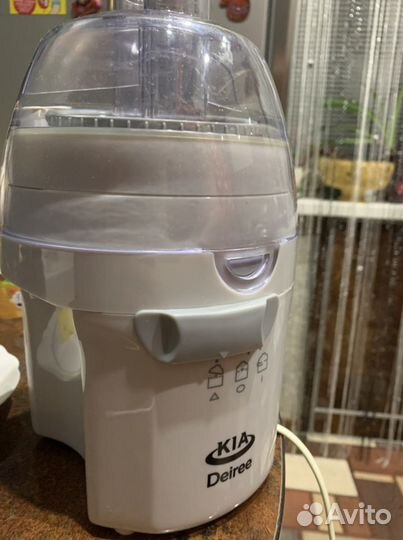 Соковыжималка новая kia