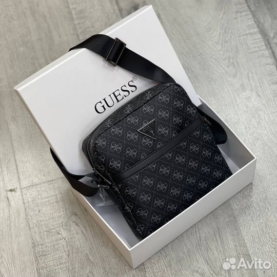 Мужская сумка через плечо guess