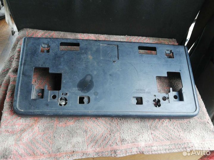 Панель крепления номерного знака Мазда CX-7