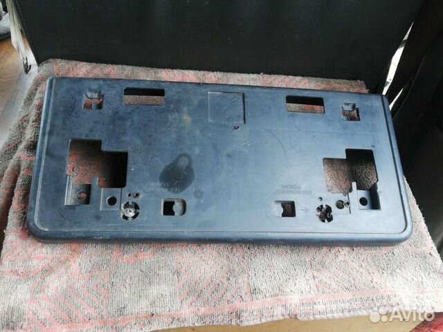 Панель крепления номерного знака Мазда CX-7