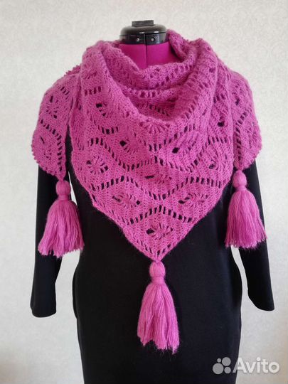 Вязаный платок бактус