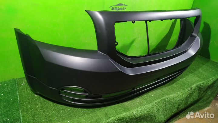 Бампер передний Dodge Caliber без птф