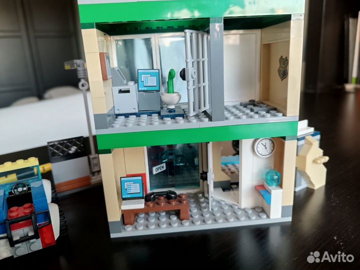 Lego city полиция оригинал банк 60317