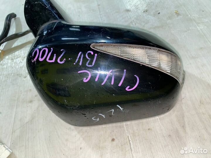 Правое зеркало Honda civic 4d