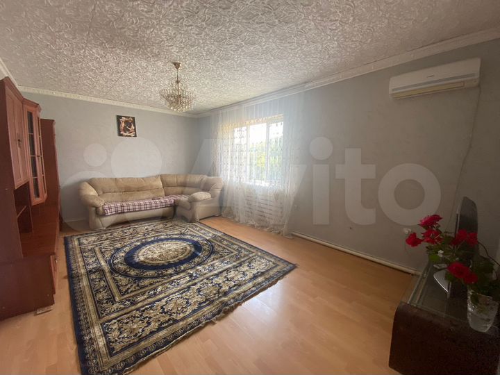 Дом 204 м² на участке 20 сот.