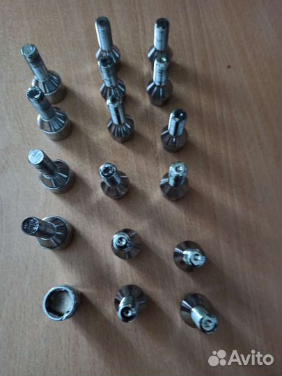 Колесные болты