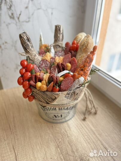 Подарки на 23 февраля и 8 марта