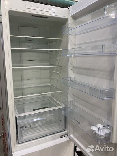Холодильник Bosch kgn39nw2ar