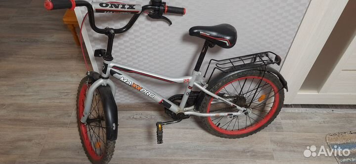 Велосипед MaxxPro Onix '20