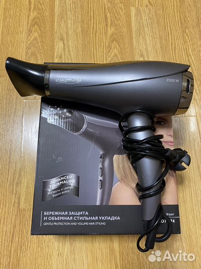 Фен Scarlett