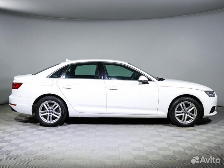 Audi A4 1.4 AMT, 2017, 105 000 км