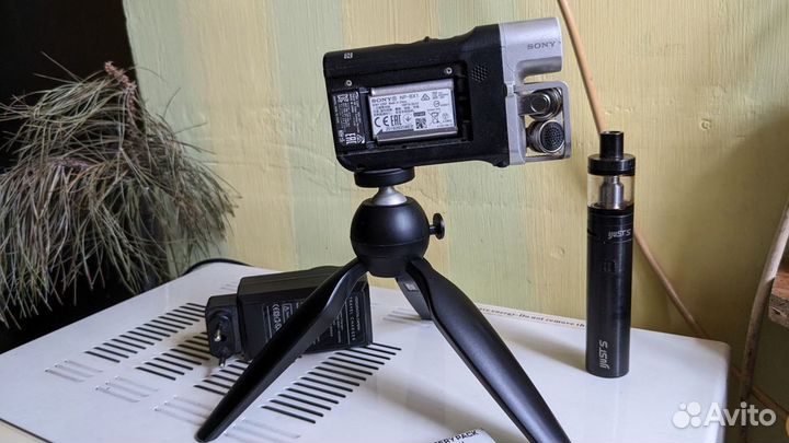 Видеокамера sony MV-1