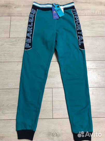 Спортивные штаны