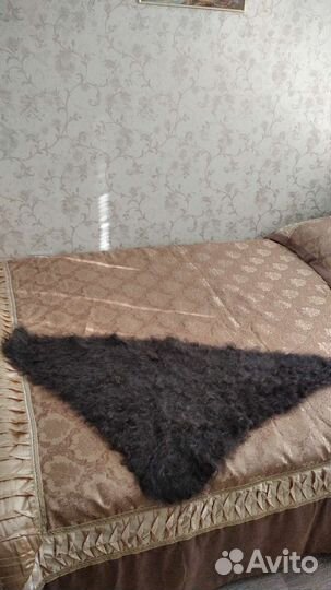 Косынка пуховая 133х90х90