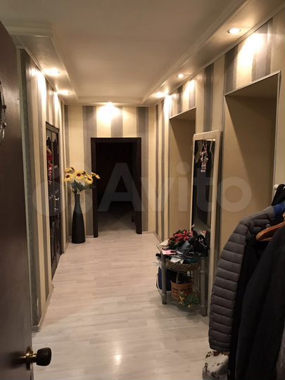 Комната 19 м² в 6-к., 4/4 эт.