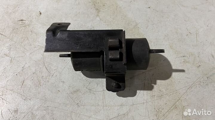 Клапан вакуумный BMW 5 E39