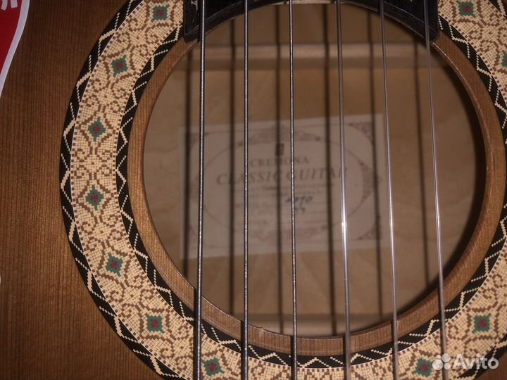 Классическая гитара cremona