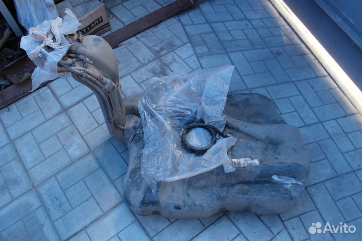 Топливный бак