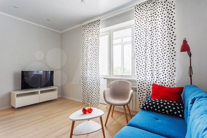 1-к. квартира, 42 м², 1/3 эт.